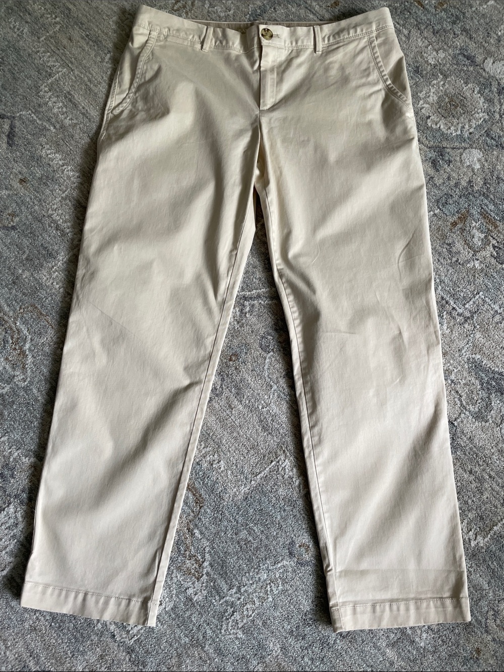 Women’s Straight-Leg Chinos